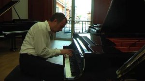 Beethoven (1770-1827) moon-light sonata - Wolfgang Ellenberger piano