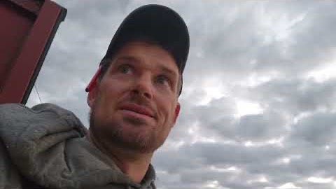 Канадская семья в НН.. AWESOME Neighbor LENDS a hand and BENDS it! смотреть онлайн