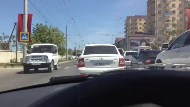 Как хачи уступают дорогу скорой помощи смотреть онлайн