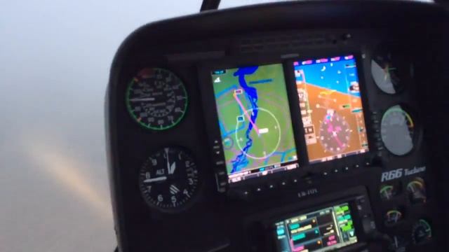 Тестирование автопилот вертолета Robinson R66 смотреть онлайн