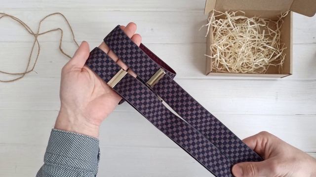 Подтяжки сине-серые в клетку смотреть онлайн