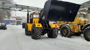 Универсальная дорожная машина на базе К-700  (400 л.с)
