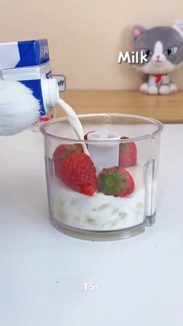 Strawberry Juice #trending #shortsfeed #ytshort #shorts #short #healthyfood