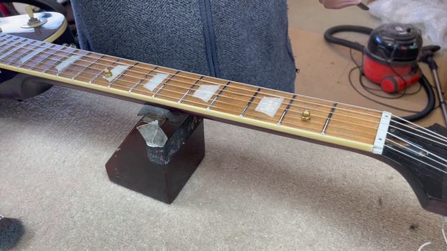 Epiphone Les Paul Standard re wire and set up смотреть онлайн