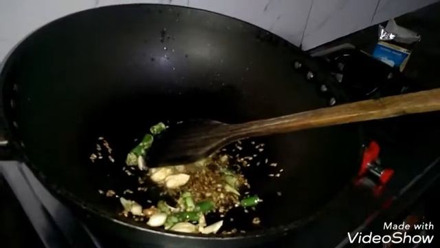 Moong Chaat banane ki vidhi. смотреть онлайн