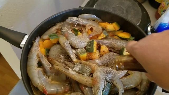 Squash and shrimp with coconut milk. So delicious. смотреть онлайн