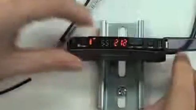 OMRON E3X HD SMART FIBER SENSORS (IndMALL) смотреть онлайн