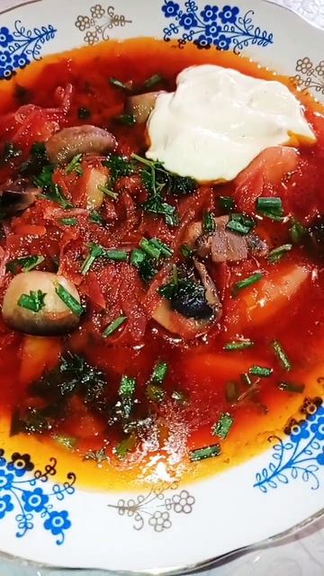 Постный борщ с грибами