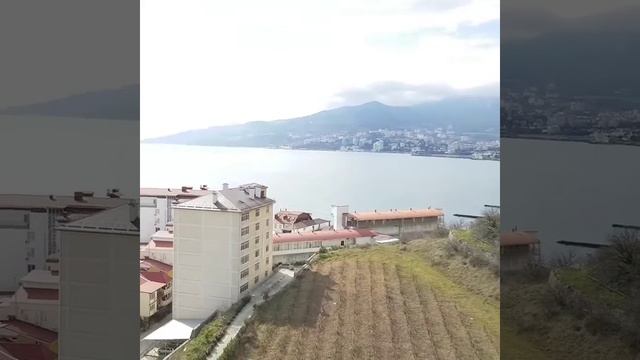Новостройка в Ялте. 100 метров до моря.