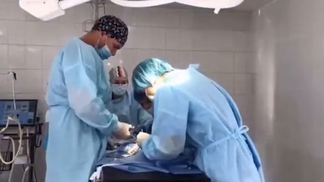 ИНТЕРНЫ-ХИРУРГИ смотреть онлайн