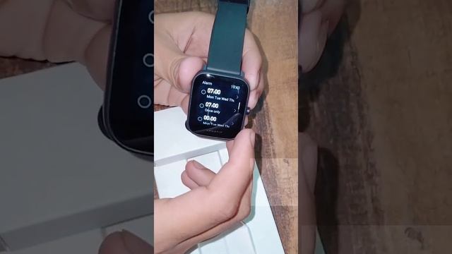 Amazefit Bip U Smart Watch Unboxing смотреть онлайн