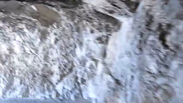 Спуск до Півського озера. Чорногорія