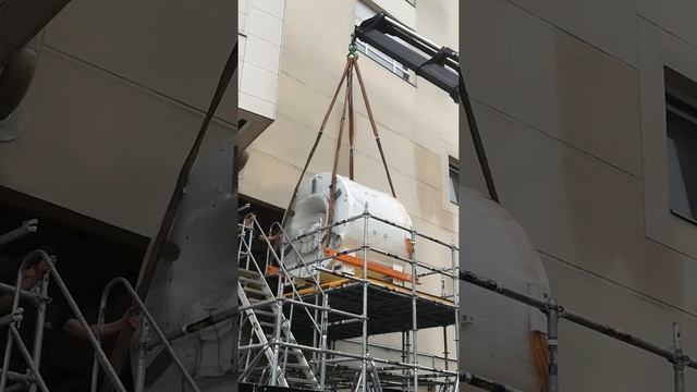 Démontage et enlevement d'une IRM GE MR 360 1,5 Tesla смотреть онлайн