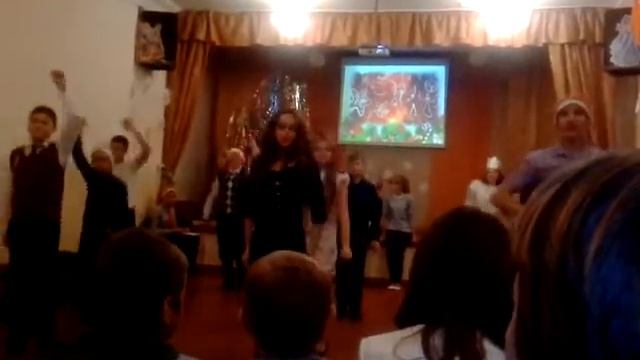 Танец " Непохожие" смотреть онлайн