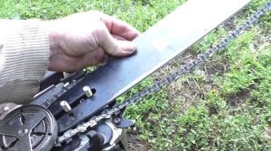 Как натянуть цепь и собрать на бензопиле?