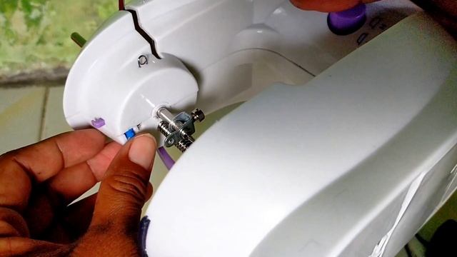 Terbaru 2023 | FULL Review Mesin Jahit PORTABEL Murah Harga 80 Ribuan Mini SEWING Machine SM - 202A смотреть онлайн