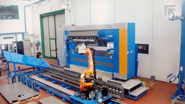 Интеграция пресса Prima Power eP-1336 c роботом Kuka смотреть онлайн