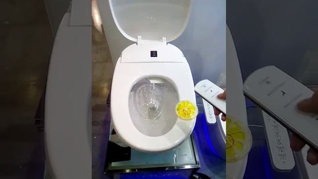 Умный унитаз смотреть онлайн