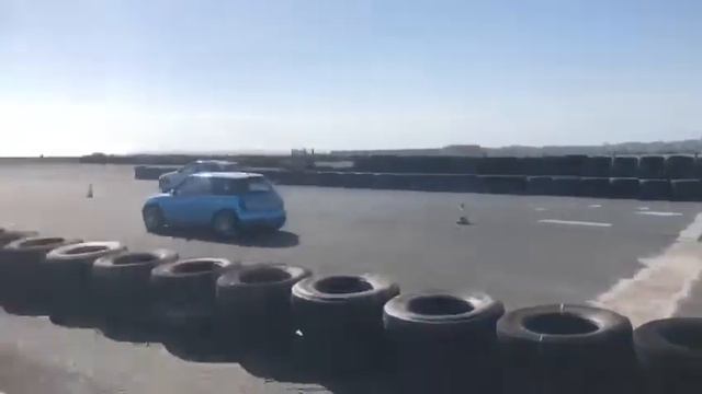 BMW E91 330d Stage 3 vs Mini Cooper S смотреть онлайн