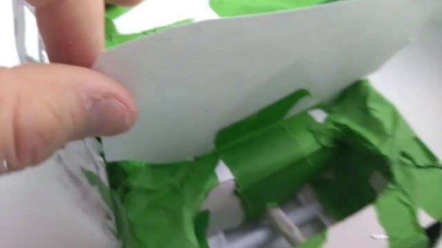 рено логан из картона день 3 смотреть онлайн