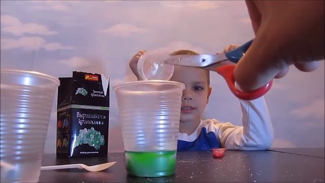 Макс выращивает зеленый кристал Max grown awesome green crysyals смотреть онлайн