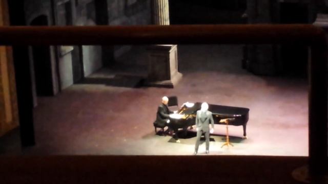 Дмитрий Хворостовский, Ивари Илия 