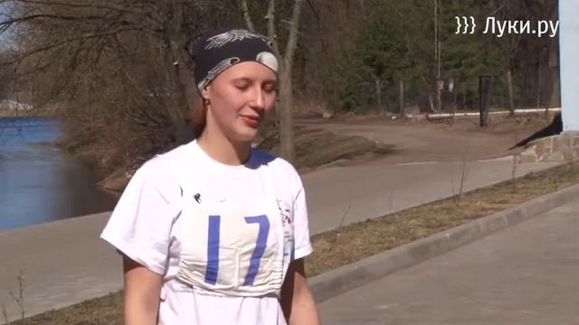 На Дятлинке прошел ежегодный легкоатлетический кросс смотреть онлайн