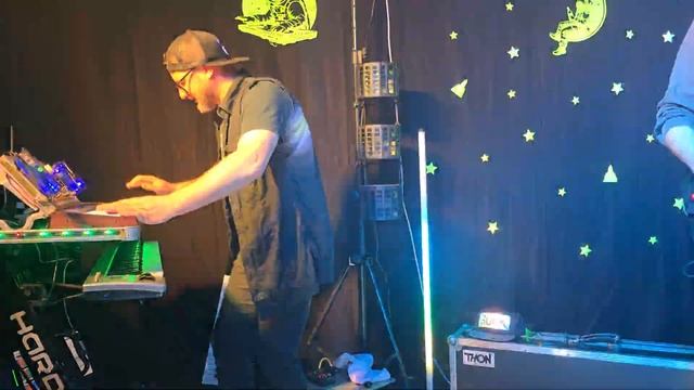 Synthpop/Rock 💥 HARD BOX - 30 лет. (Cover Сектор Газа) смотреть онлайн