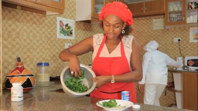 Kikuyu Traditional Authentic Mukimo/Kienyeji-with peas n pumpkin leaves-irio смотреть онлайн