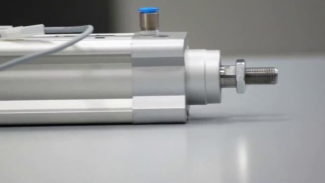 Бесконтактный датчик положения Festo SMT-8M-A