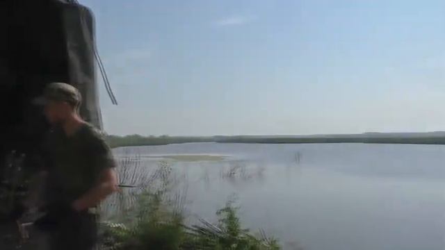 Второму мостику нужен материал  и работники добрые.  06. 07. 2021