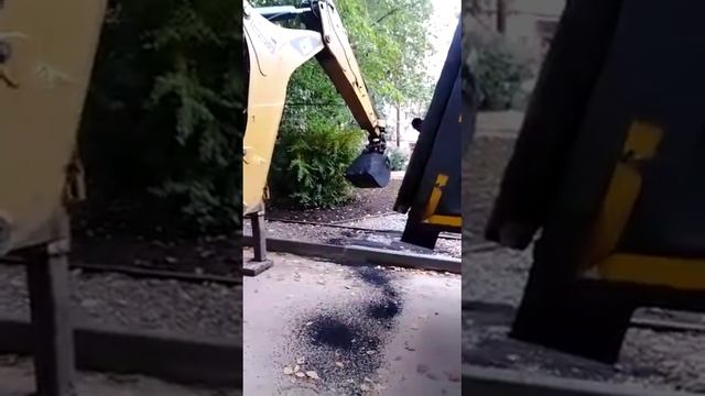 трактор, санкт-петербург, армяни делают асфальт😂😂 смотреть онлайн