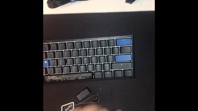 Ducky One 2 Mini unboxing /review смотреть онлайн