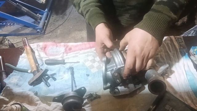 ремонт турбины двигателя b5254t2,с заменой картриджа и горячей части. смотреть онлайн