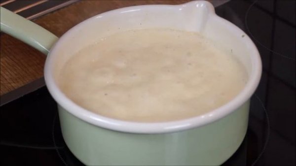 Dampfnudeln Tarifi (Dampfnudeln Rezept)