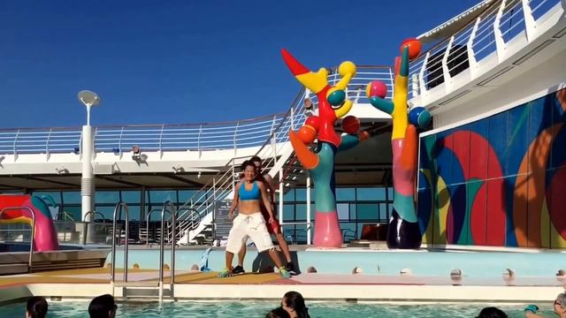 CORAZÓN - Aqua Zumba on the Zumba Cruise - Maria Browning & Richard Gormley смотреть онлайн