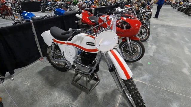 1970 Ossa Stiletto 1968 Montesa 250 GP Featured at the 2023 Mecum Las Vegas Motorcycle Auction смотреть онлайн