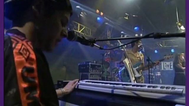Smoke City - Mr Gorgeous Live смотреть онлайн