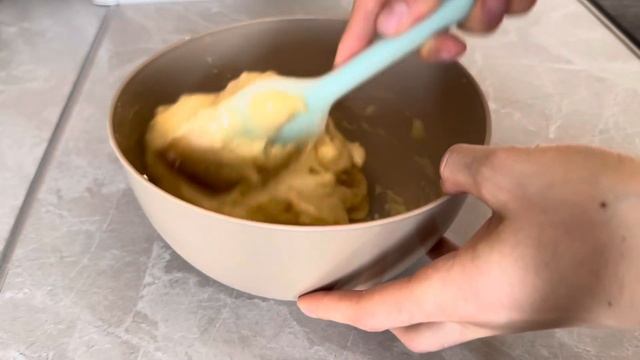 РЕЦЕПТ «ЭКЛЕРОВ» КОТОРЫЕ ОБЯЗАТЕЛЬНО ПОЛУЧАТЬСЯ У КАЖДОГО!☺️🫰🏻 смотреть онлайн