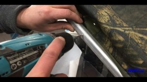 Как правильно установить шпенек на корпус лодки.