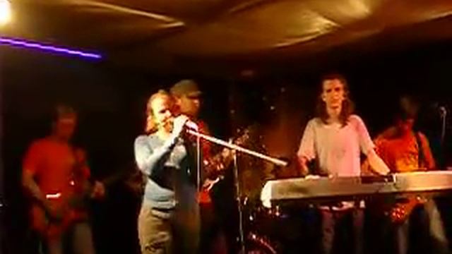 Левый позитив "Лисичкина песня" смотреть онлайн