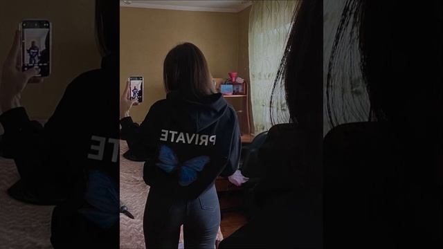 Jamik - Этой ночью(slowed + reverb) смотреть онлайн