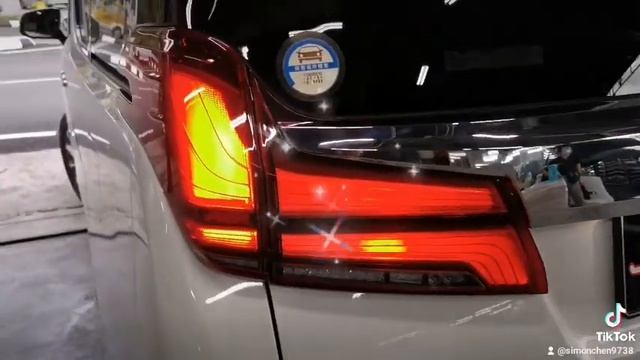 TOYOTA ALPHARD 2015-17 ANH30 CONVERT TO 2018-20 REAR TAIL LAMP (J-EMOTION DESIGN) смотреть онлайн