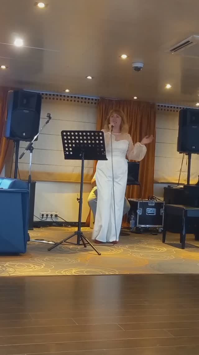 Золотые хиты СССР.Демо смотреть онлайн