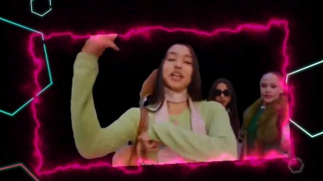 Karol G Confirma Intento Ayudar a BB Trickz pero Rosalia No se Aguanto, no la dejo Grabar. Anuel TQ смотреть онлайн