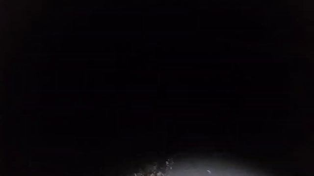 Super Bright Flashlight - 2200 Lumens смотреть онлайн