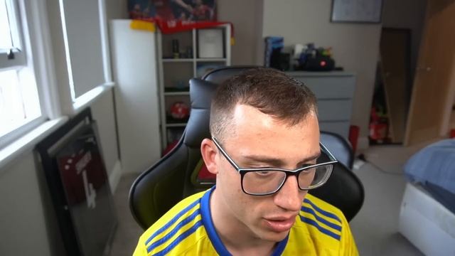 99 Icons Decide Our Team! смотреть онлайн