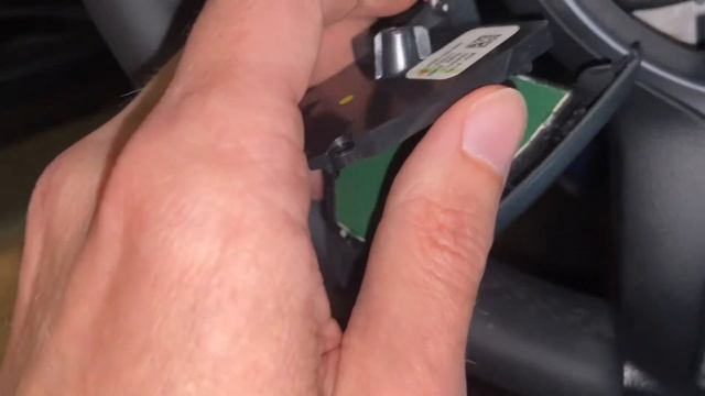 BMW F30/F31/F34/F35 Cruise Control Button Replacement On M-sport Steering Wheel. Instructions.
