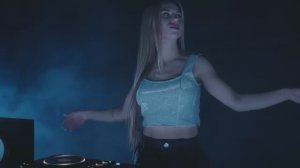 KRISMI - London, United Kingdom