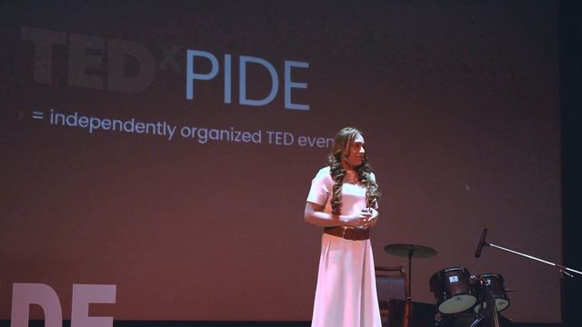 Struggle of a Transgender towards Success | Aisha Mughal | TEDxPIDE смотреть онлайн